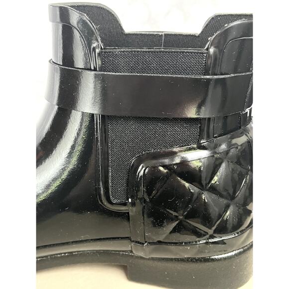 Hunter Refined Gloss Quilt Chelsea boots in black, size 8 - Picture 7 of 13